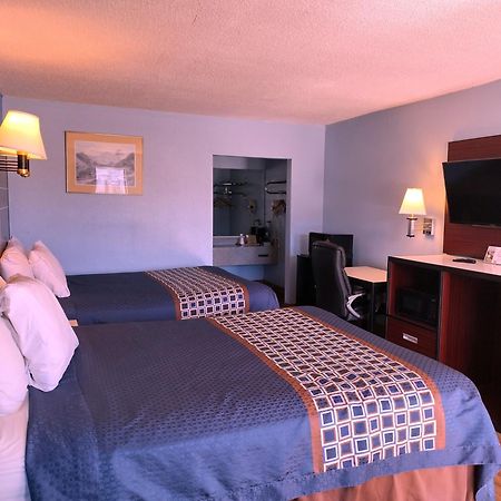 Rodeway Inn Richland Екстер'єр фото